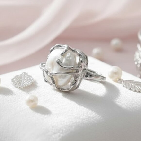 π S925 Sterling Silver Adjustable Baroque Pearl Statement Ring Elegant Design - Picture 5 of 14